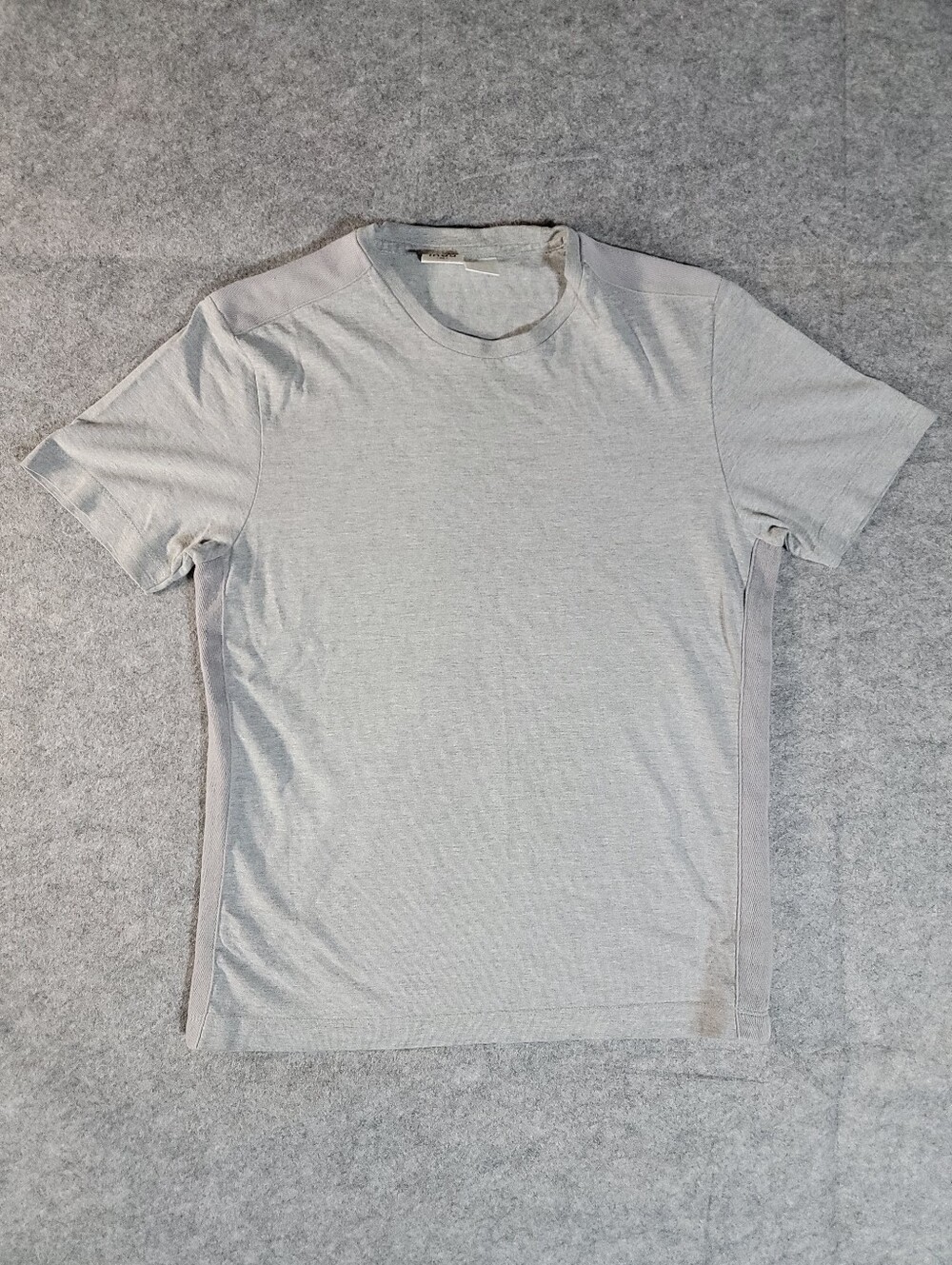 índu Japanese Y2K Archive Heather Grey Herringbone Panel Tee - Tagged M, FITS XS